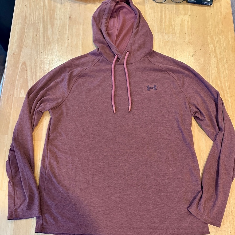 Under Armour Burgundy Pullover Hoodie men’s size L